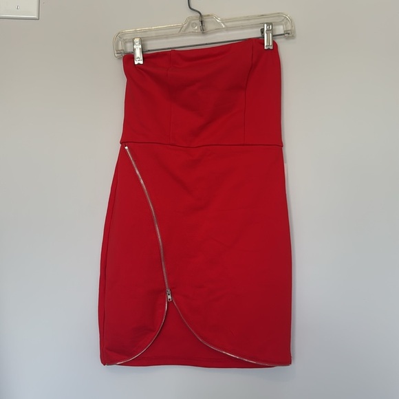 NWT Superdown Revolve Nylah Front Zip Dress in Red - S - Picture 4 of 8